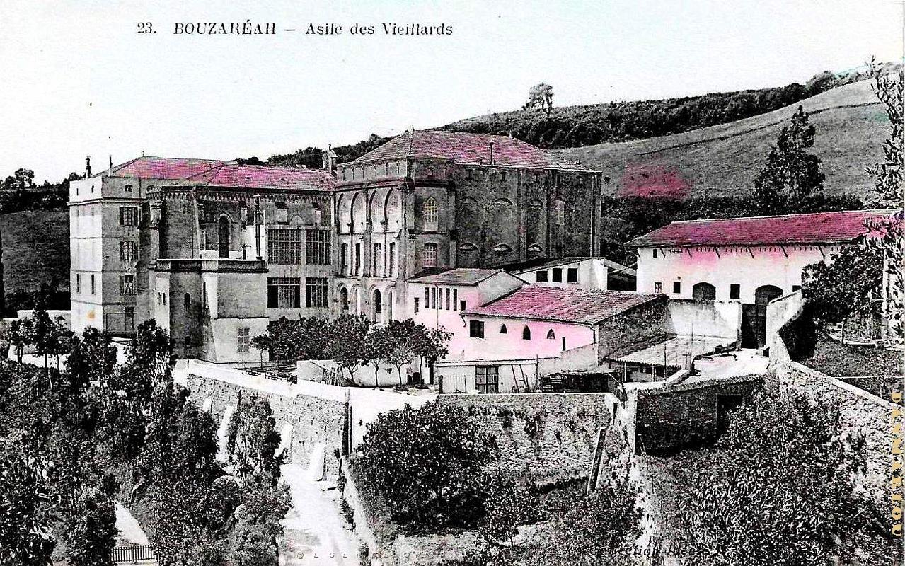 Alger - Bouzareah - Asile des Vieillards.jpg